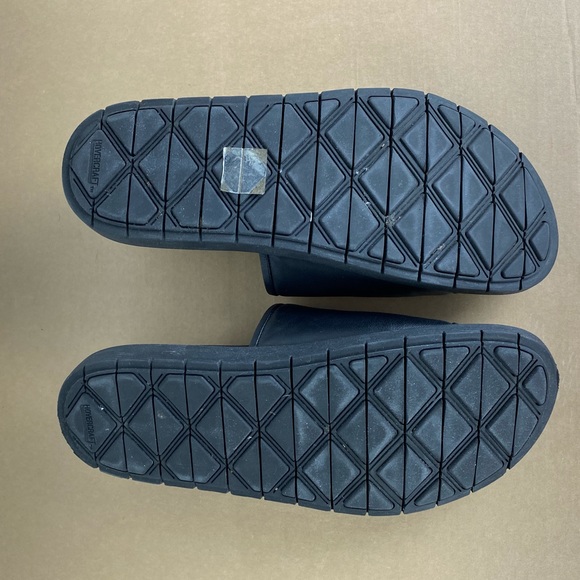 Helmut Lang Slide Sandals in Black in Size 39 - Picture 9 of 9